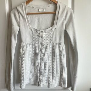 Hollister White Ribbed Long sleeve Knit Top